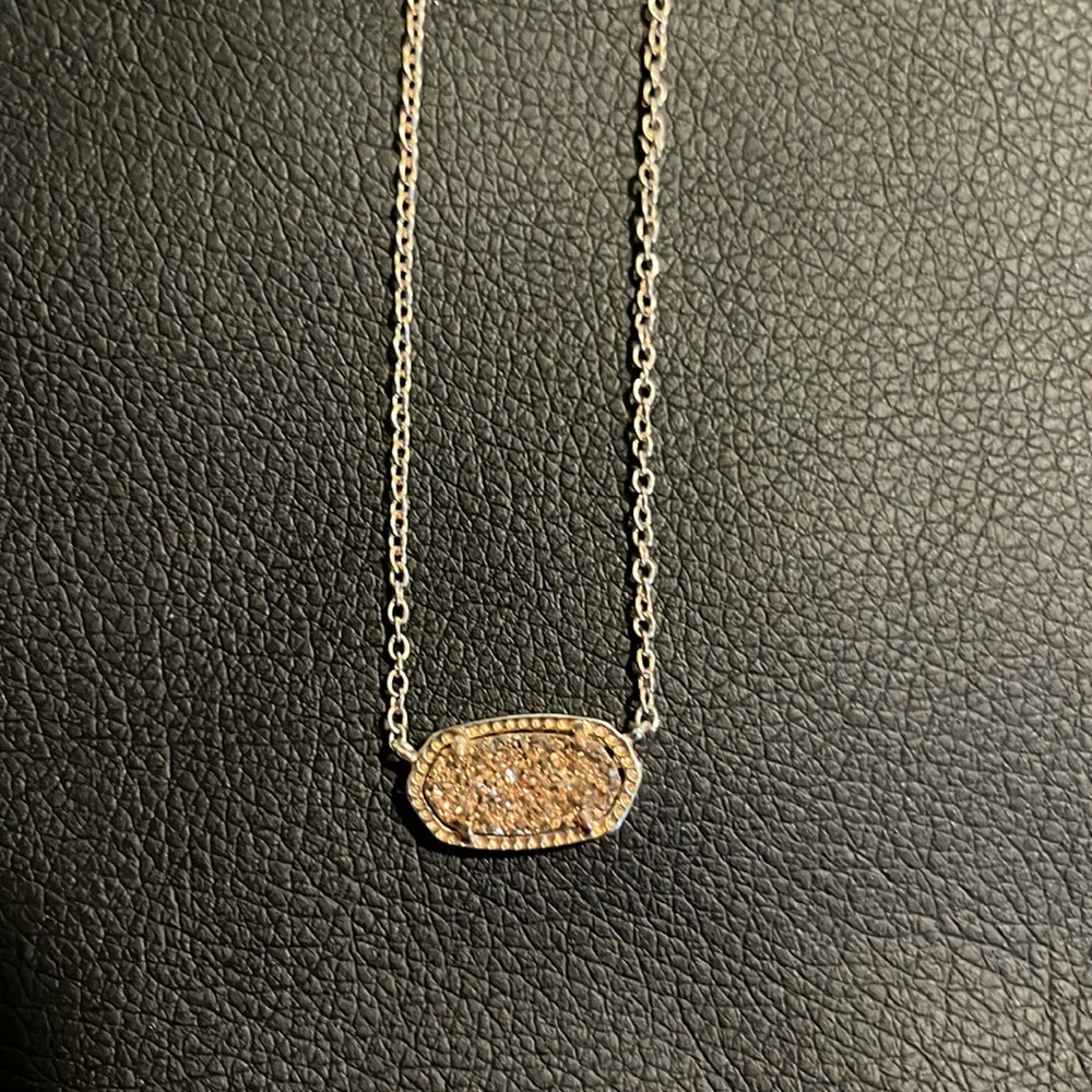 Kendra Scott Necklace